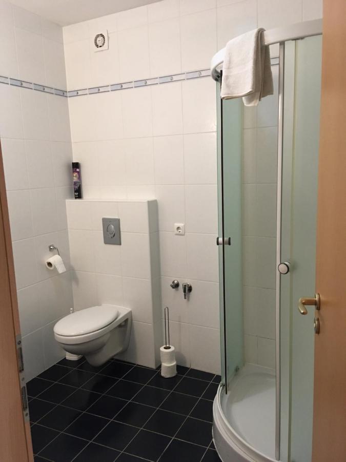Foter Panzio Hotel Baja Ngoại thất bức ảnh