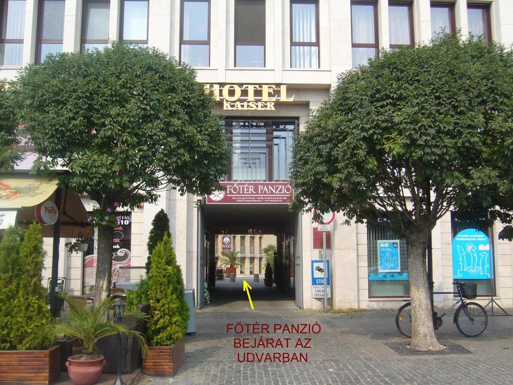 Foter Panzio Hotel Baja Ngoại thất bức ảnh